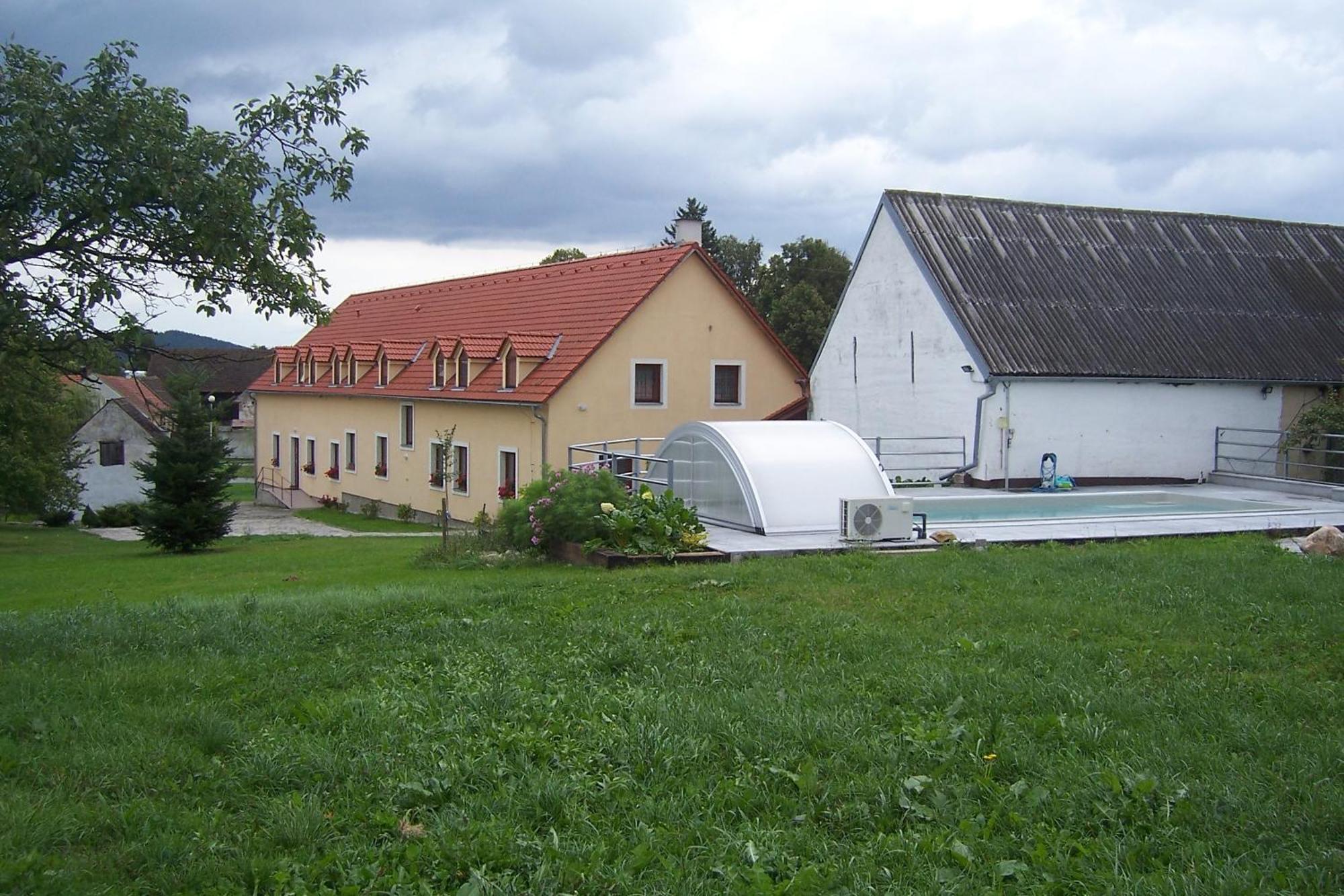 Penzion U Krumlova Srnín Exteriör bild